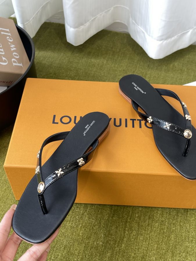 LV women's shoes Louis Vuitton 26ss new arrival Series — Premium Replica — photo 4