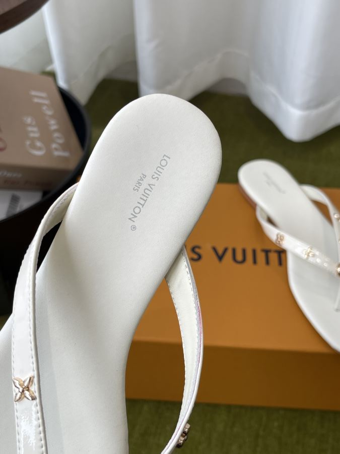 LV women's shoes Louis Vuitton 26ss new arrival New — 1:1 Replica For Sale — photo 4