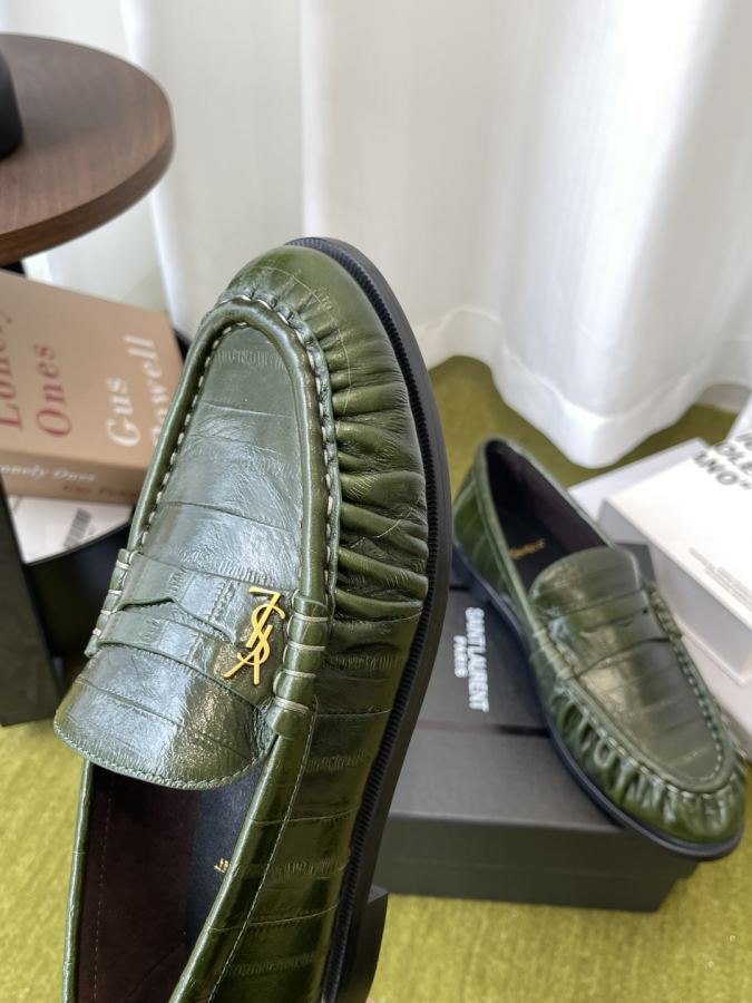YSL women's shoes Saint Laurent 1:1:1 — photo 6