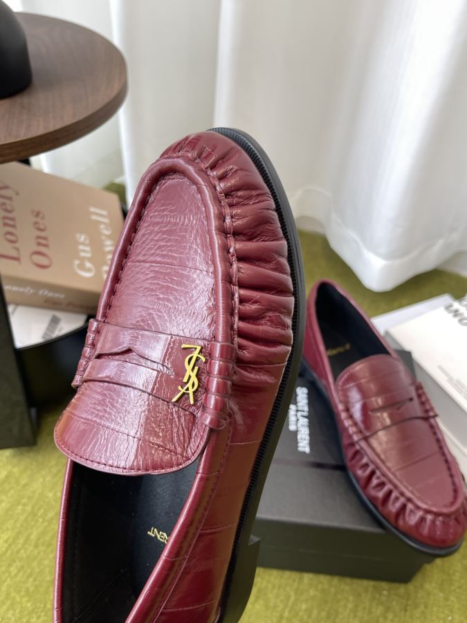 YSL women's shoes Saint Laurent 1:1:1 — photo 6