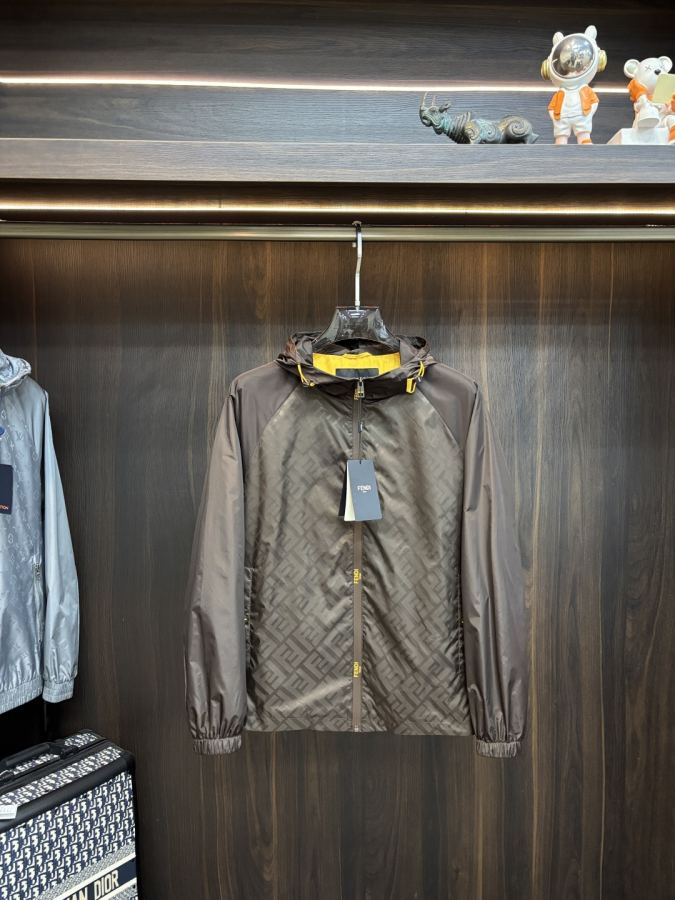 Fendi hommes Fendi 2026ss Nouveau logo — photo 2
