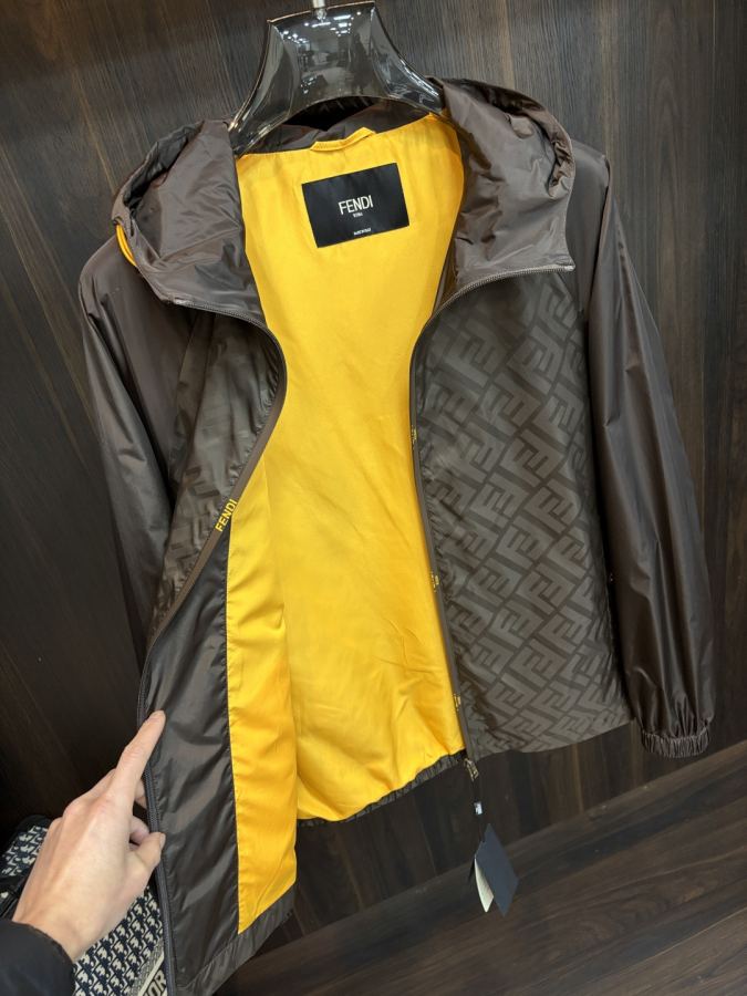 Fendi hommes Fendi 2026ss Nouveau logo — photo 4
