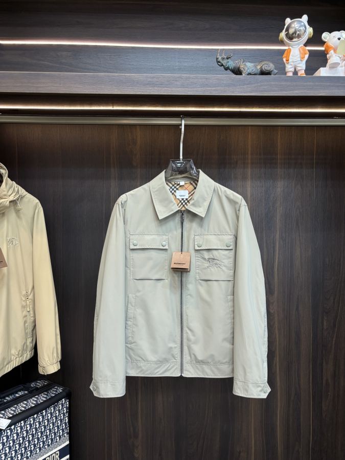 Burberry uomo Burberry 2026 Nuovo, Logo — photo 2