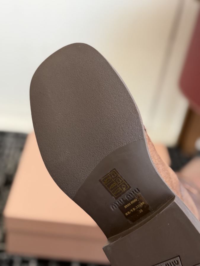 Miumiu women's shoes Dongguan purchasing agent short high boots 590 — 1:1 Replica — photo 9