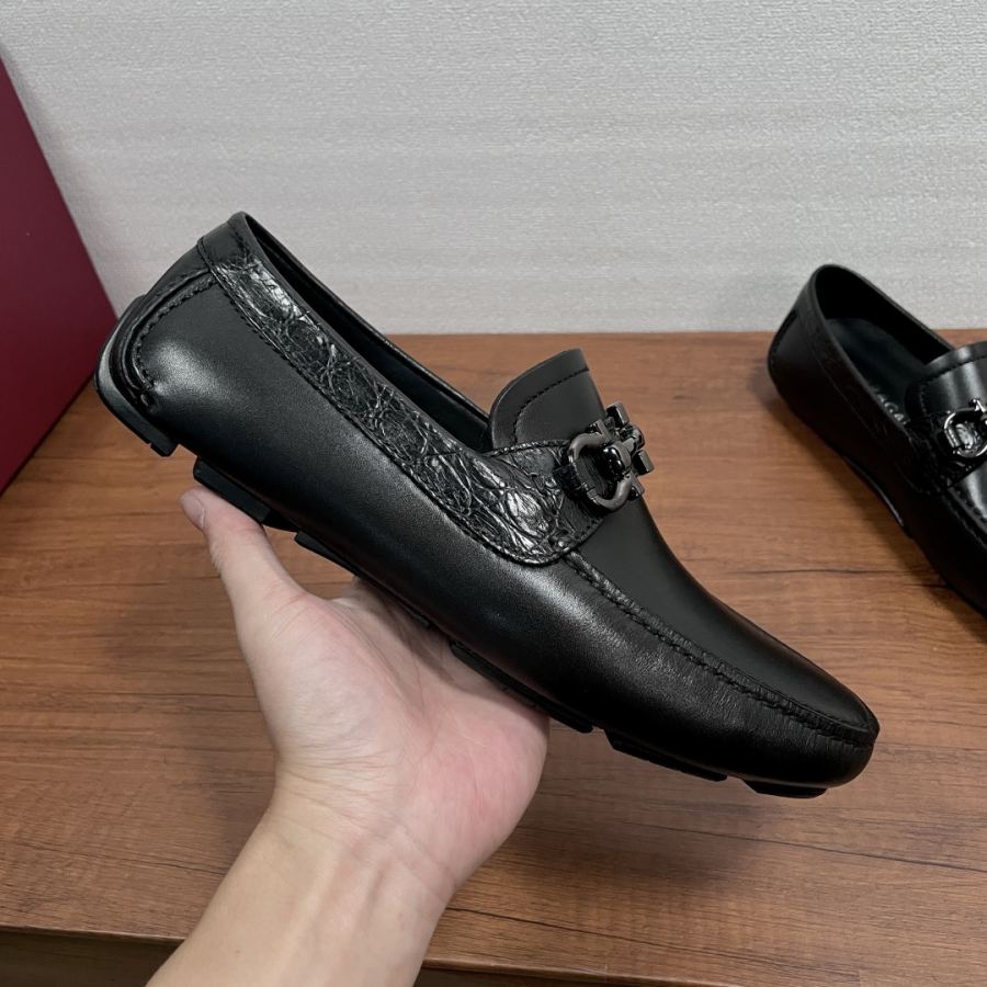 Sapatos femininos Ferragamo — photo 4