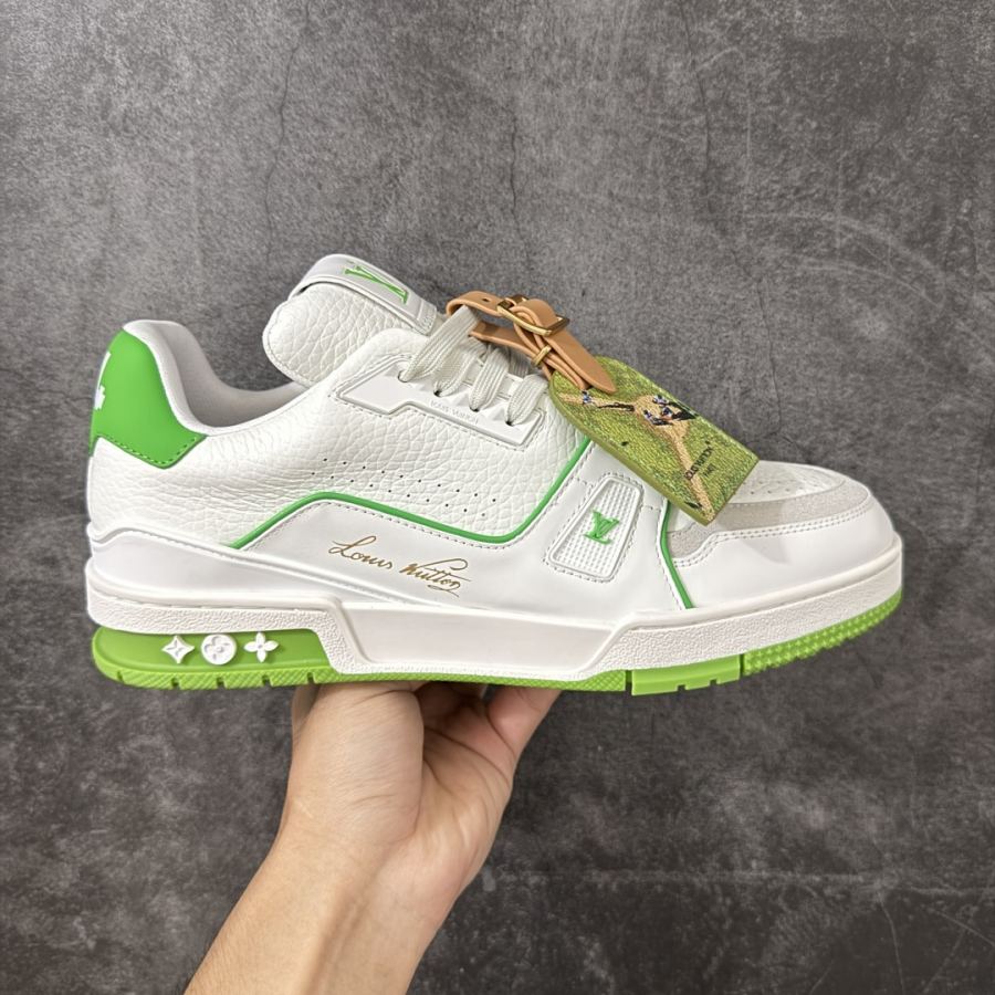 Sapatos femininos LV disponíveis no atacado