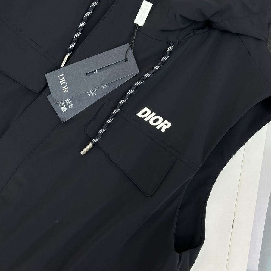 Dior men Dior's latest 2026 hooded design men's casual vest jacket — 1:1 Replica — photo 6