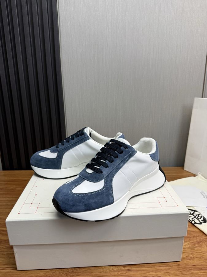 Alexander Mc Queen Women's Shoes Factory — AAA Quality Replica — photo 3