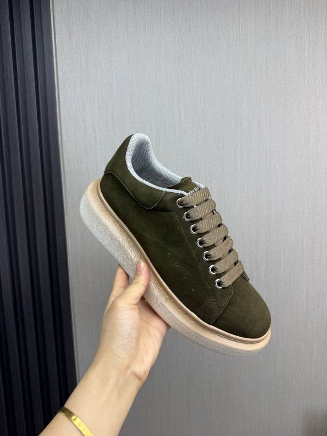 Alexander Mc Queen Women's Shoes Factory — AAA Quality Replica — photo 8