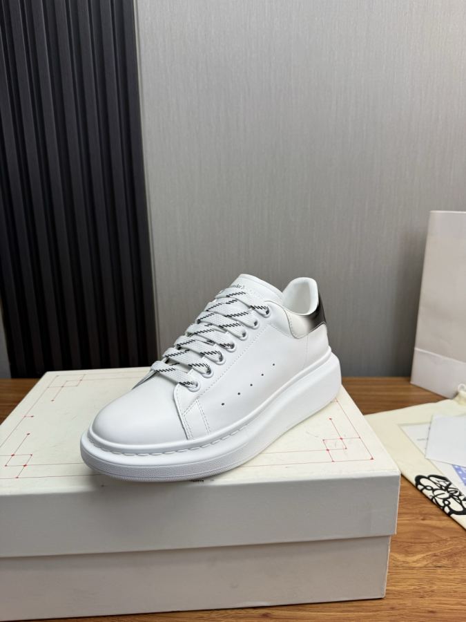 Alexander Mc Queen Women's Shoes Factory — Premium Replica — photo 4