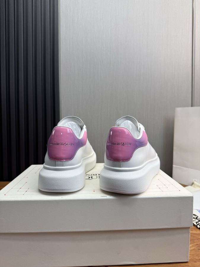Alexander Mc Queen Women's Shoes Factory — 1:1 Replica — photo 5