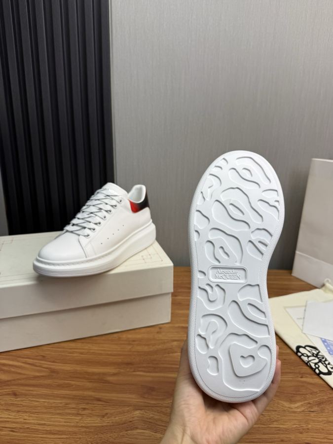 Alexander Mc Queen Women's Shoes Factory — AAA Quality Replica — photo 11