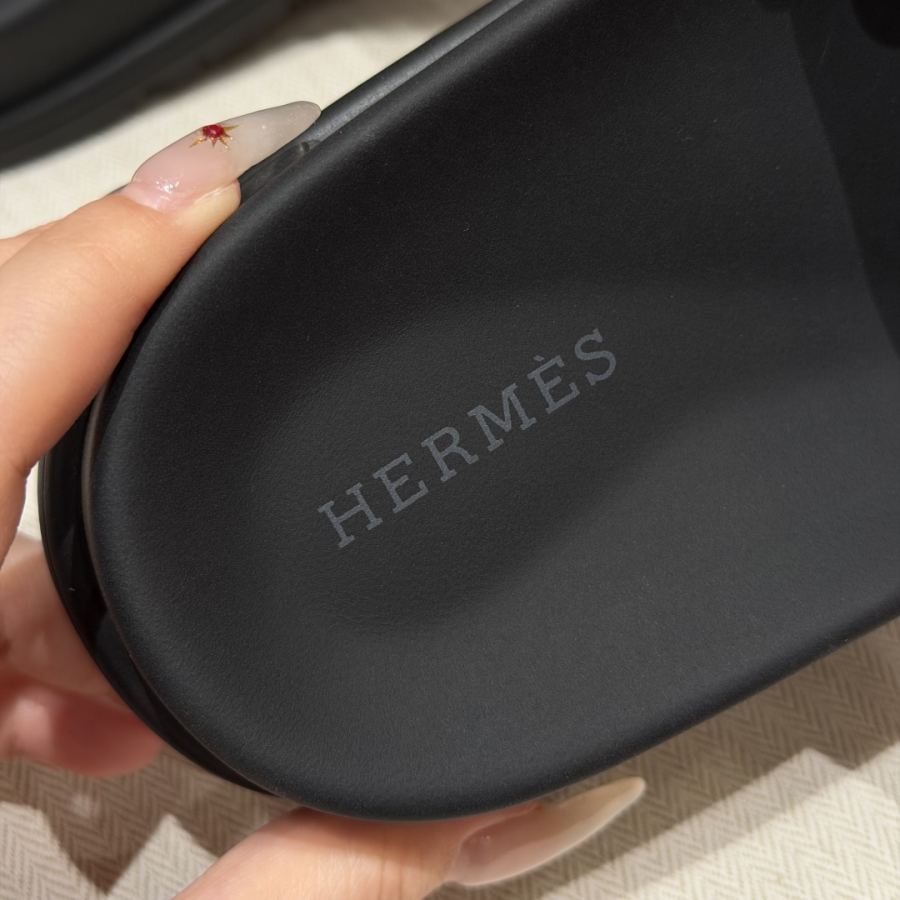 Hermes women's shoes Style 225 CHYPRE SANDAL — 1:1 Replica For Sale — photo 9