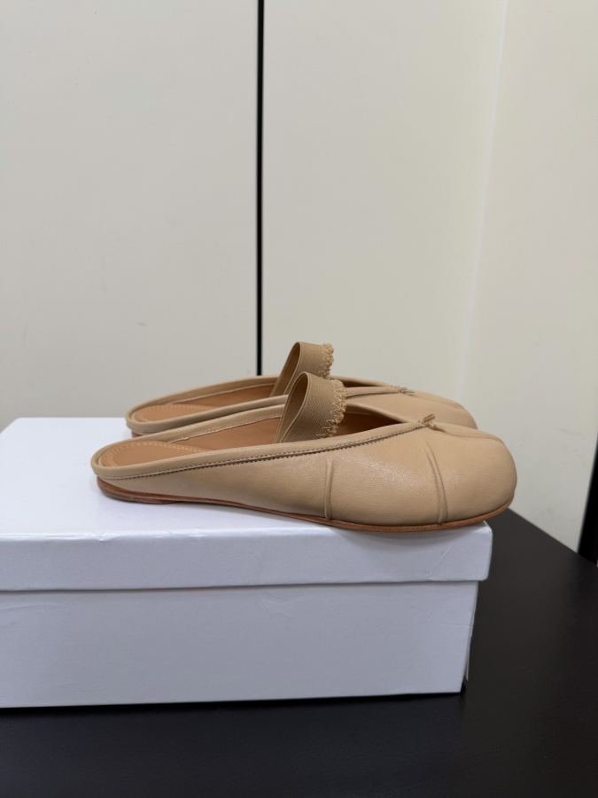 Maison margiela women's shoes Maison margiela MM6 tabi — AAA Quality Replica — photo 4