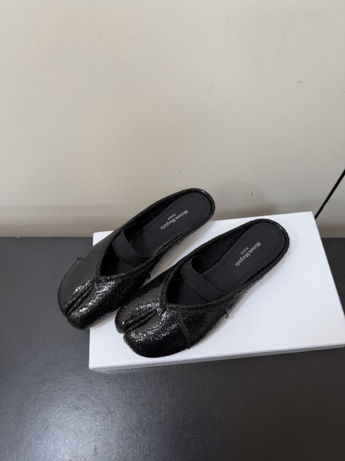 Maison margiela women's shoes Maison margiela MM6 tabi — 1:1 Replica For Sale — photo 3