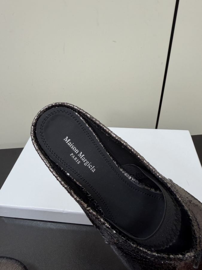 Maison margiela women's shoes Maison margiela MM6 tabi — AAA Quality Replica — photo 7
