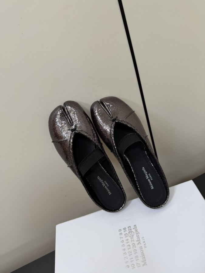 Maison margiela women's shoes Maison margiela MM6 tabi — AAA Quality Replica — photo 5