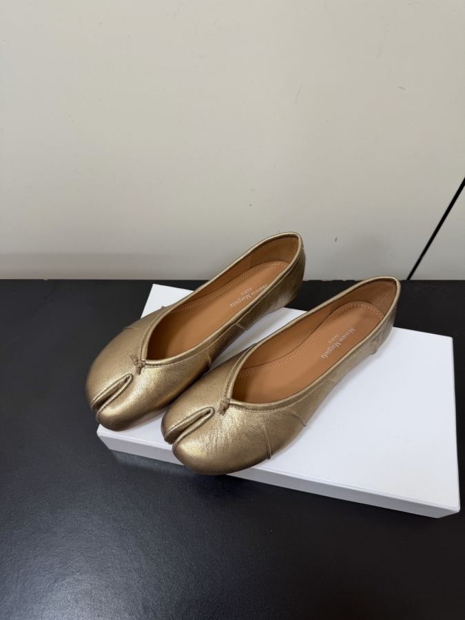 Maison margiela women's shoes Maison margiela MM6 tabi — Premium Replica — photo 3