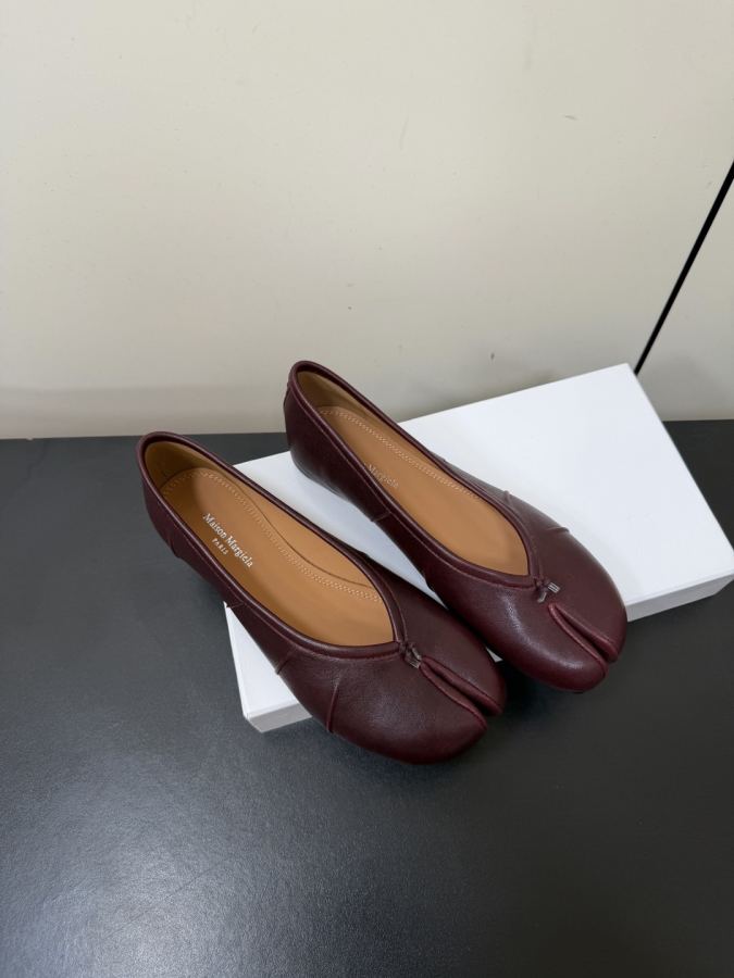 Maison margiela women's shoes Maison margiela MM6 tabi — Premium Replica — photo 2