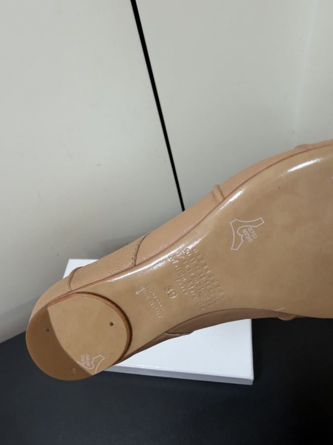 Maison margiela women's shoes Maison margiela MM6 tabi — AAA Quality Replica — photo 9