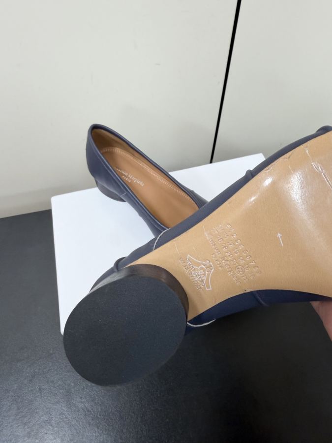 Maison margiela women's shoes Maison margiela MM6 tabi — AAA Quality Replica — photo 9