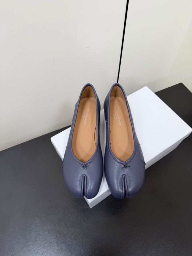 Maison margiela women's shoes Maison margiela MM6 tabi — AAA Quality Replica
