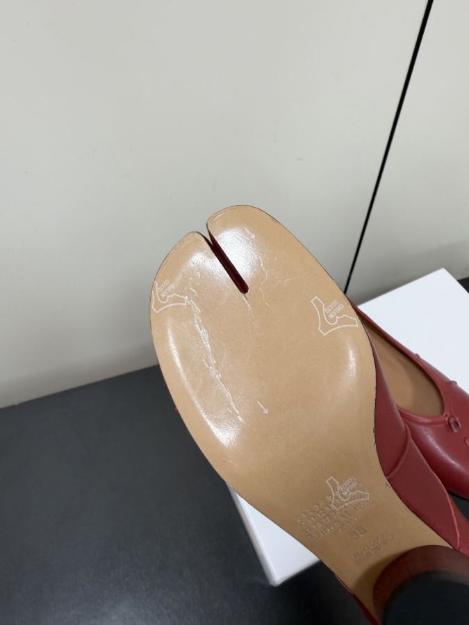 Maison margiela women's shoes Maison margiela MM6 tabi — 1:1 Replica For Sale — photo 9