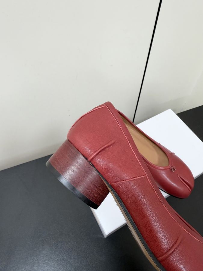 Maison margiela women's shoes Maison margiela MM6 tabi — 1:1 Replica For Sale — photo 8