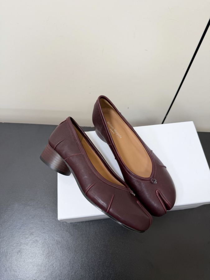 Maison margiela women's shoes Maison margiela MM6 tabi — AAA Quality Replica — photo 5