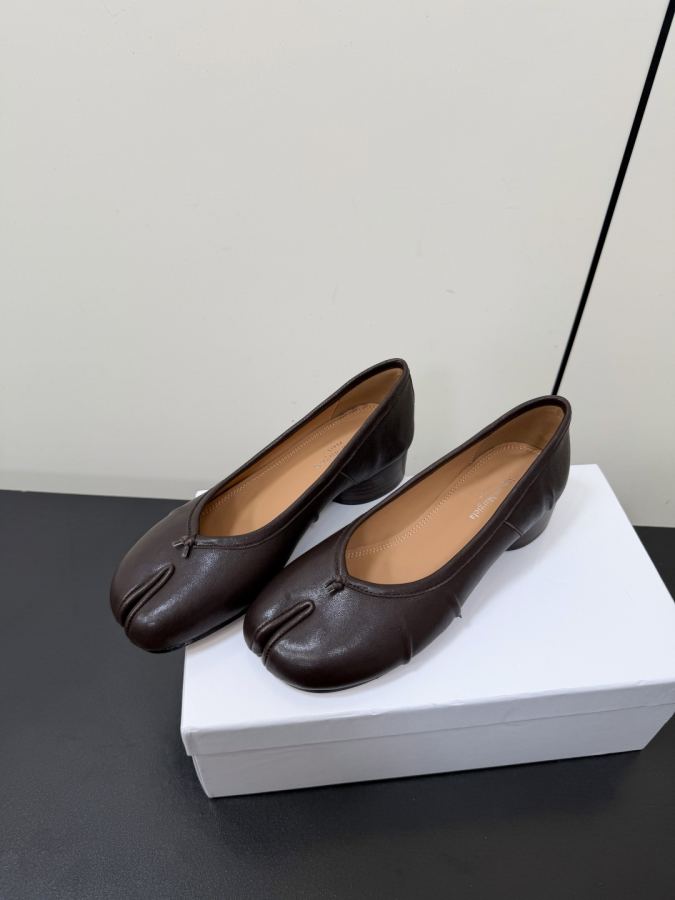 Maison margiela women's shoes Maison margiela MM6 tabi — Premium Replica — photo 3