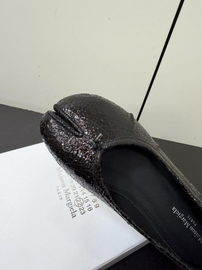 Maison margiela women's shoes Maison margiela MM6 tabi — 1:1 Replica For Sale — photo 6