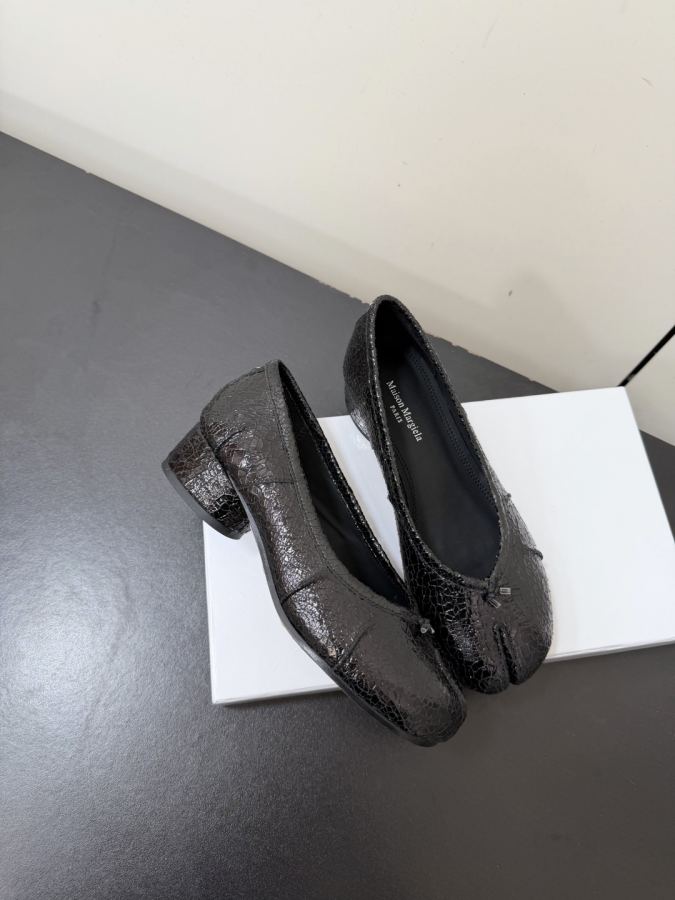 Maison margiela women's shoes Maison margiela MM6 tabi — 1:1 Replica For Sale — photo 5