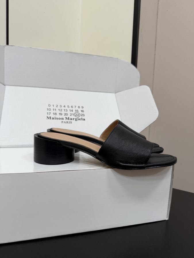 Maison margiela women's shoes Maison Margiela mm6 tabi 26 SS New — AAA Quality Replica — photo 4