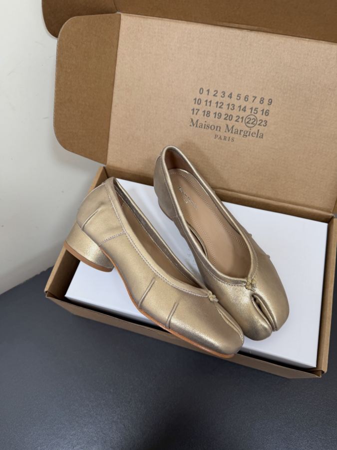 Maison margiela women's shoes Maison Margiela MM6 Tabi — AAA Quality Replica — photo 5