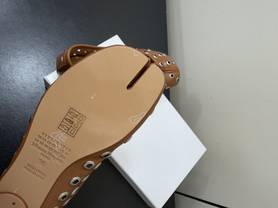 Maison margiela women's shoes Maison margiela MM6 tabi — Premium Replica — photo 9