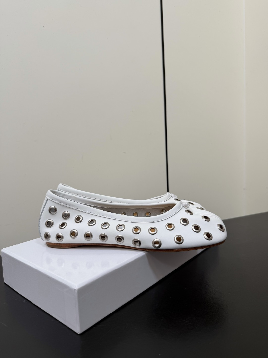 Maison margiela women's shoes Maison margiela MM6 tabi — 1:1 Replica — photo 4