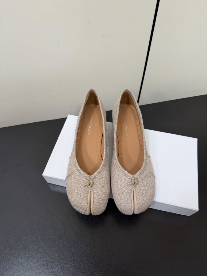 Maison margiela women's shoes Maison margiela MM6 tabi — AAA Quality Replica