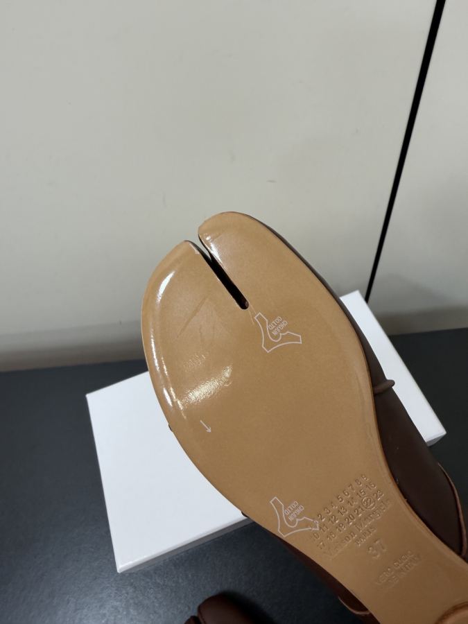 Maison margiela women's shoes Maison margiela MM6 tabi — Premium Replica — photo 9