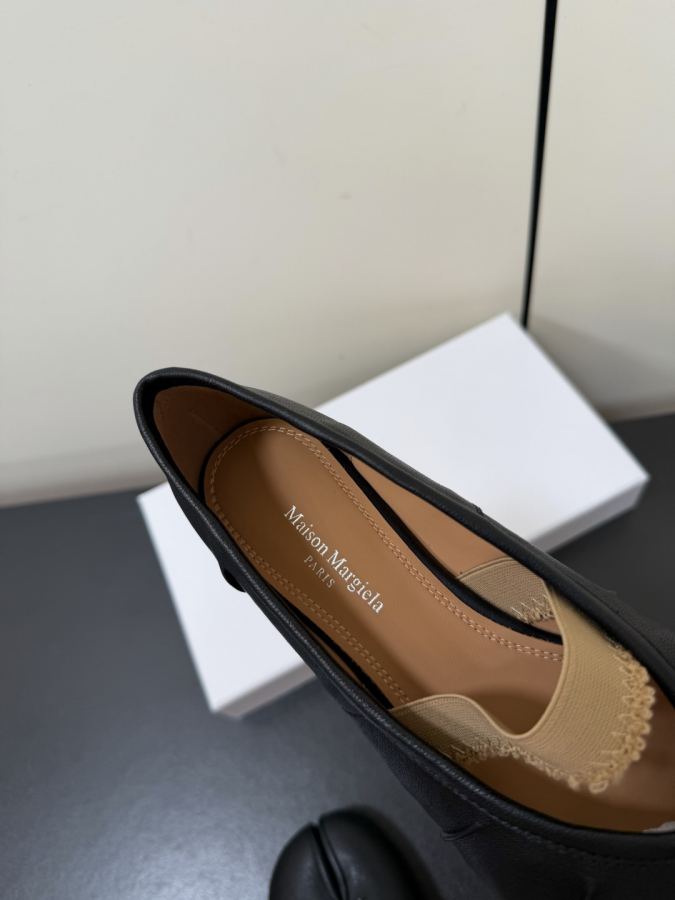 Maison margiela women's shoes Maison margiela MM6 tabi — AAA Quality Replica — photo 7