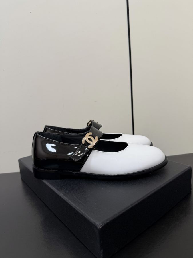 CHANEL women's shoes Chanel 26 A New — 1:1 Replica — photo 4