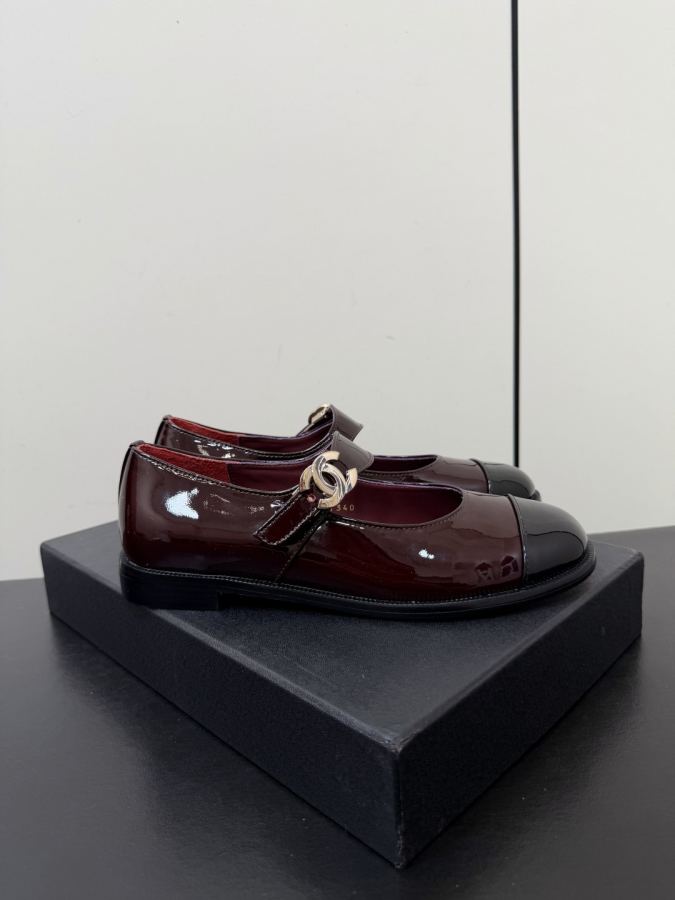 CHANEL women's shoes Chanel 26 A New — AAA Quality Replica — photo 4