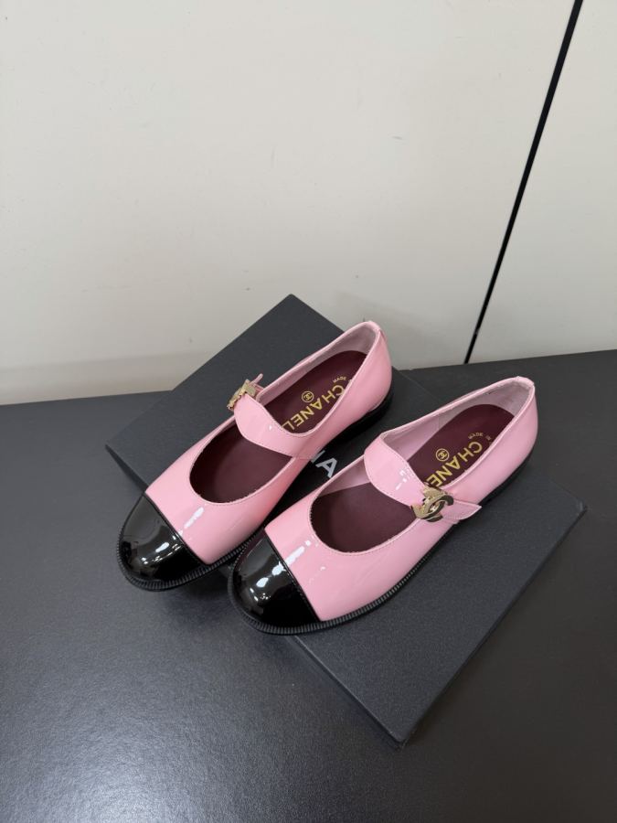 CHANEL women's shoes Chanel 26 A New — Premium Replica — photo 3