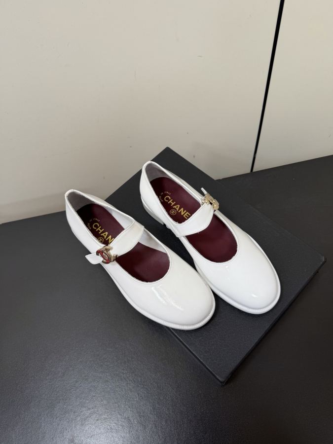 CHANEL women's shoes Chanel 26 A New — AAA Quality Replica — photo 2
