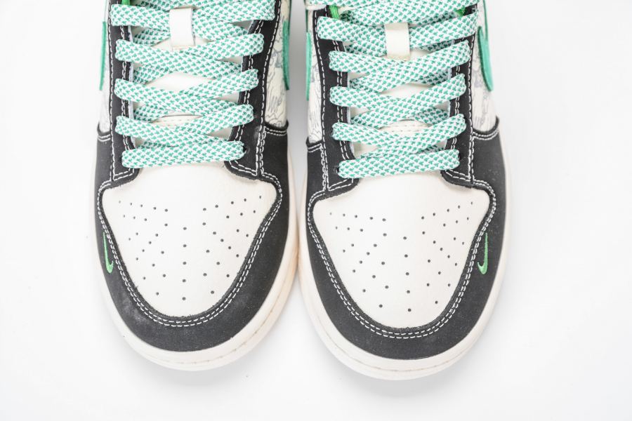 Gucci women's shoes Nike SB Dunk Low x GUCCI — Premium Replica — photo 9