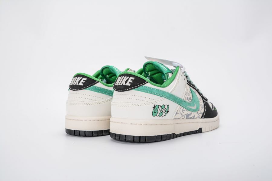 Gucci women's shoes Nike SB Dunk Low x GUCCI — Premium Replica — photo 6