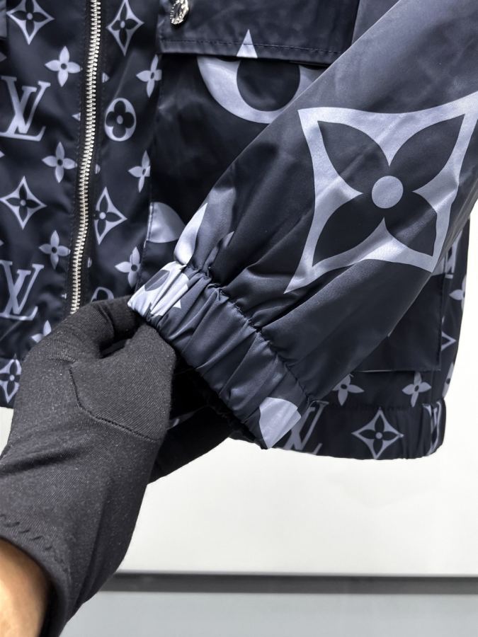 LV мужчины Louis Vuitton LV Новинка 2026 года:M 3 XL 200 — photo 11