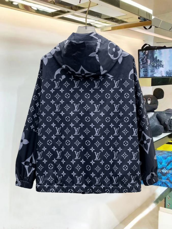 LV мужчины Louis Vuitton LV Новинка 2026 года:M 3 XL 200 — photo 2
