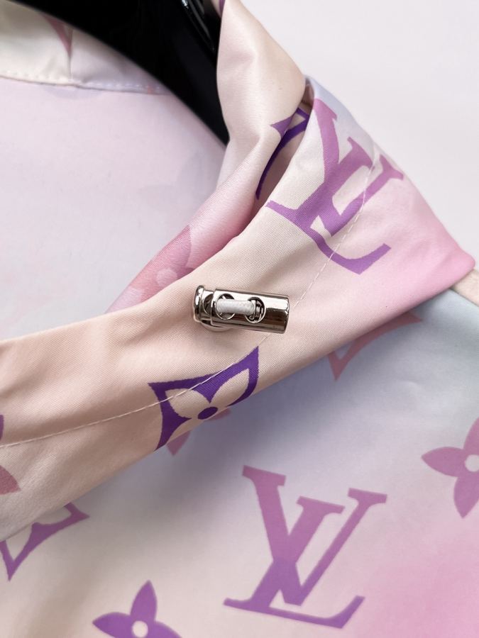 LV men Louis Vuitton LV 2026 n Factory M 3 XL — 1:1 Replica — photo 6