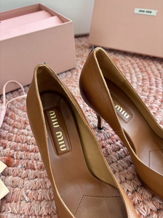 Miumiu women's shoes G139 replica Miu 26 — photo 6