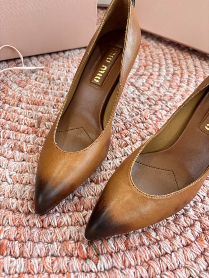 Miumiu women's shoes G139 replica Miu 26 — photo 5